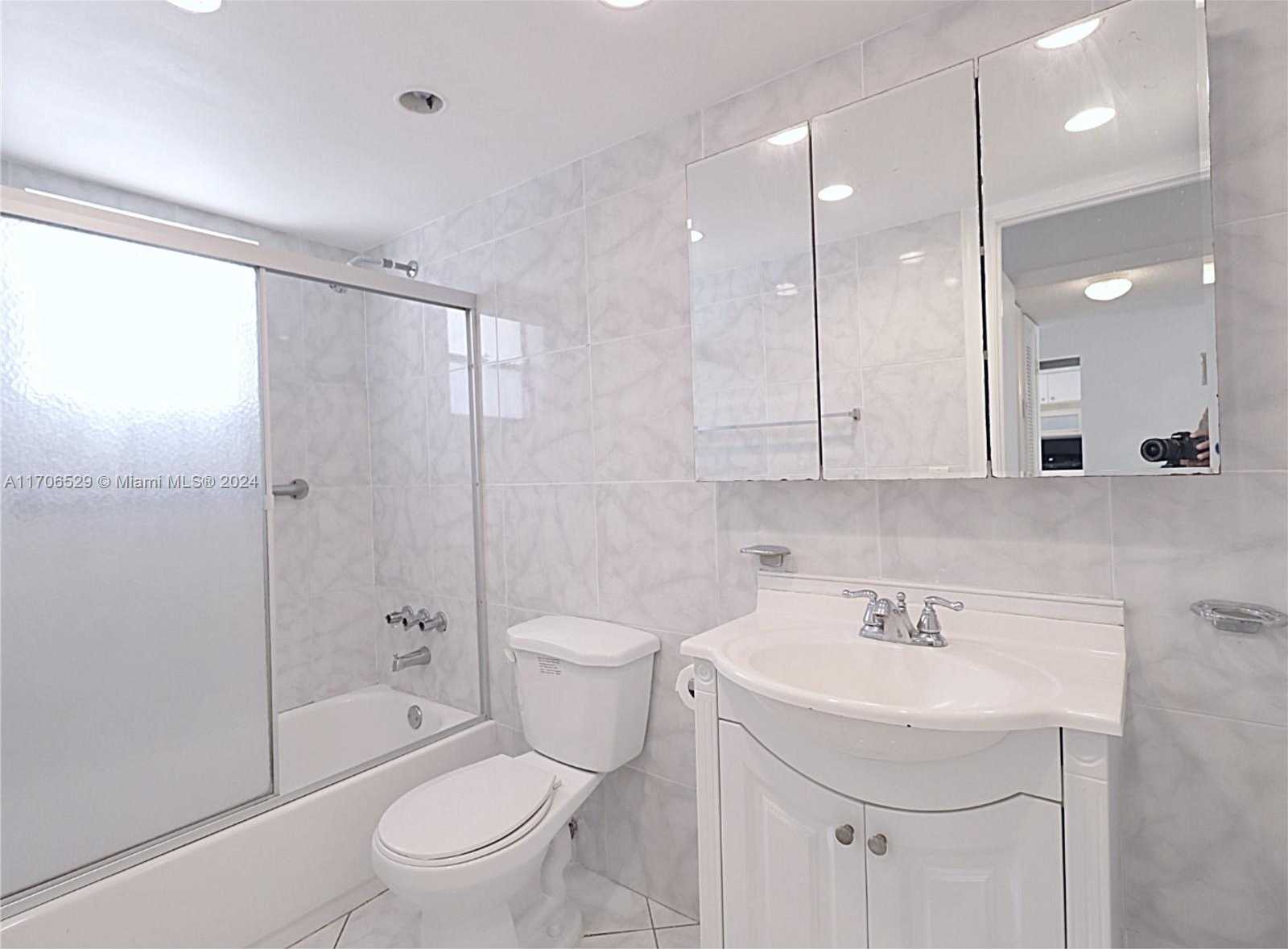 Small Image of 421 NORTH EAST 14TH AVE #203, Hallandale Beach Number 14