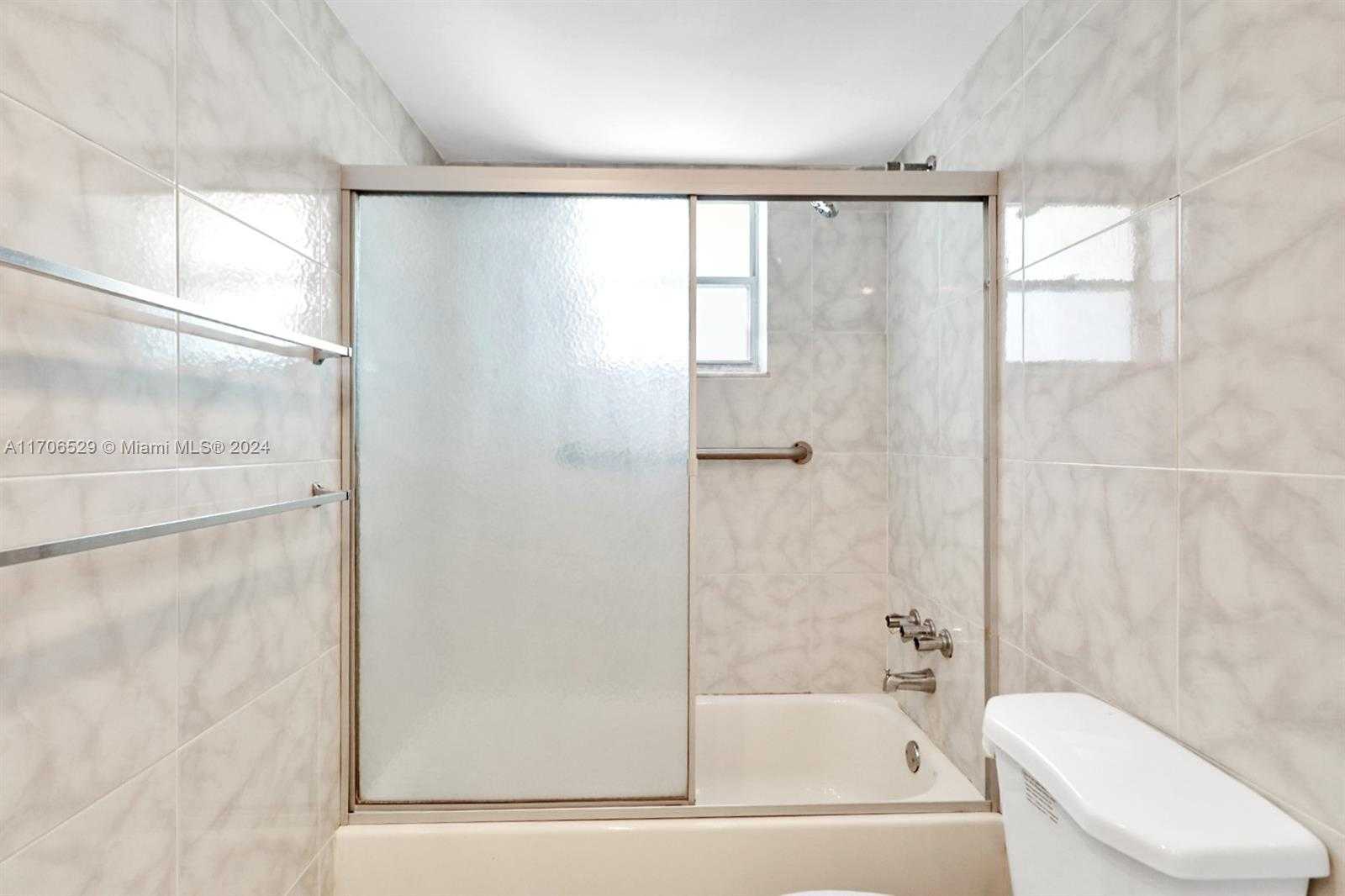 Small Image of 421 NORTH EAST 14TH AVE #203, Hallandale Beach Number 15