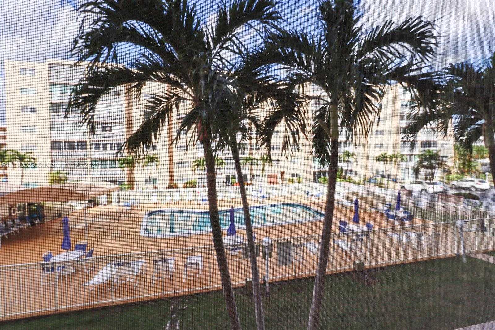 Small Image of 421 NORTH EAST 14TH AVE #203, Hallandale Beach Number 25