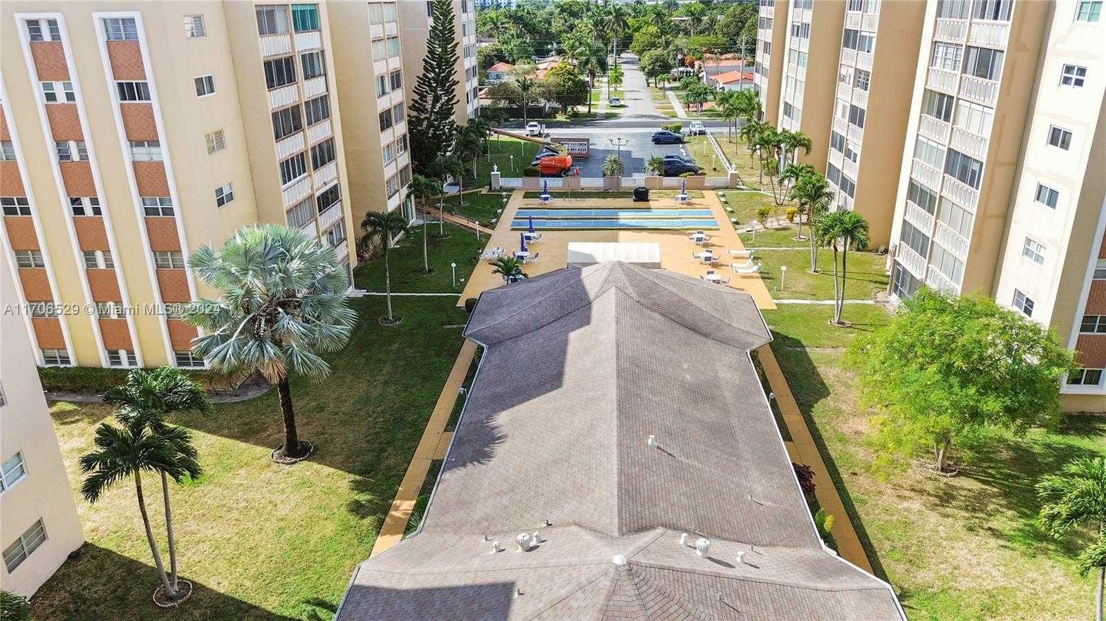 Small Image of 421 NORTH EAST 14TH AVE #203, Hallandale Beach Number 29