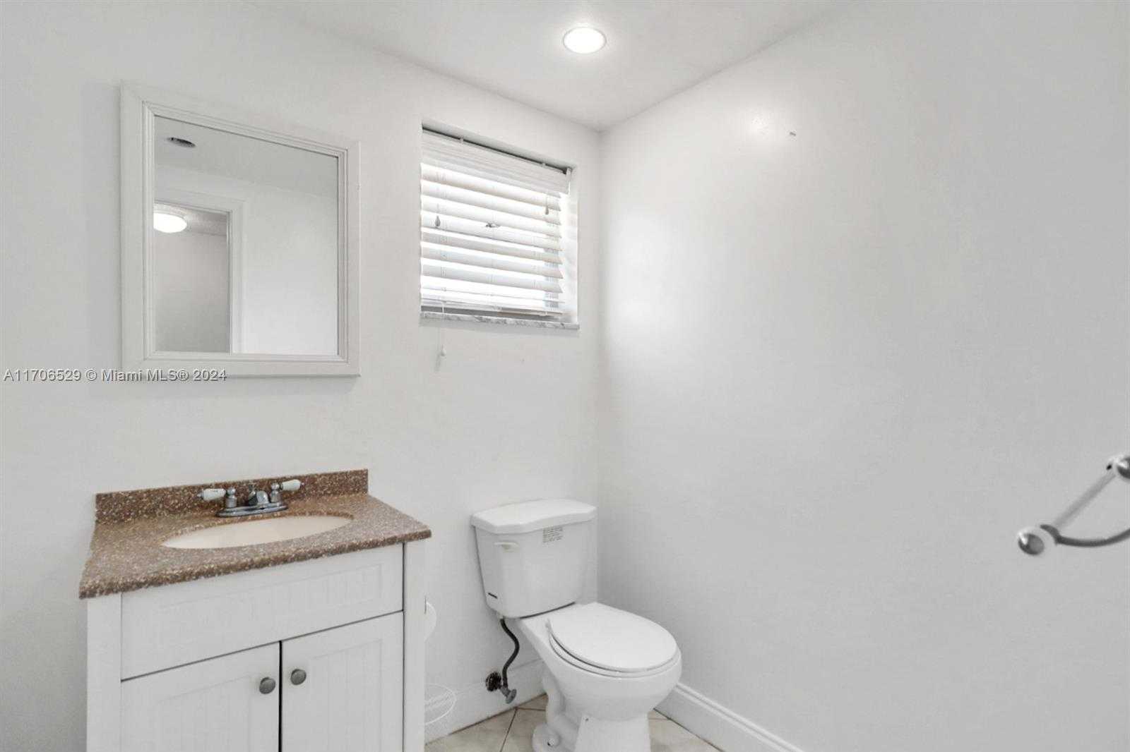 Small Image of 421 NORTH EAST 14TH AVE #203, Hallandale Beach Number 7