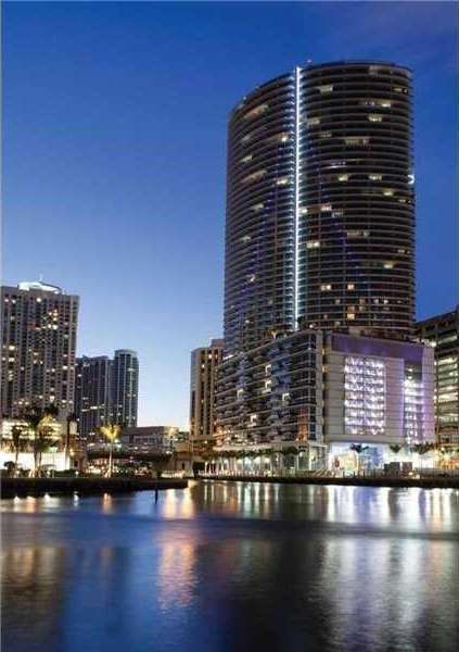 Small Image of 200 BISCAYNE BOULEVARD WAY #4904, Miami Number 3