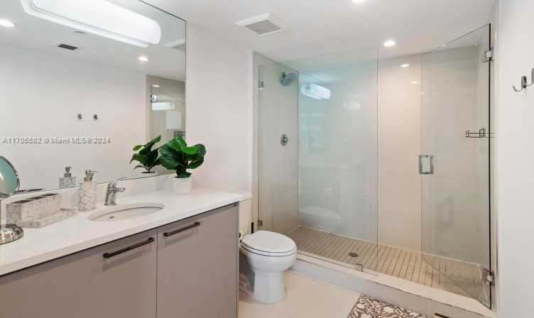 Small Image of 1150 101ST ST #502, Bay Harbor Islands Number 13