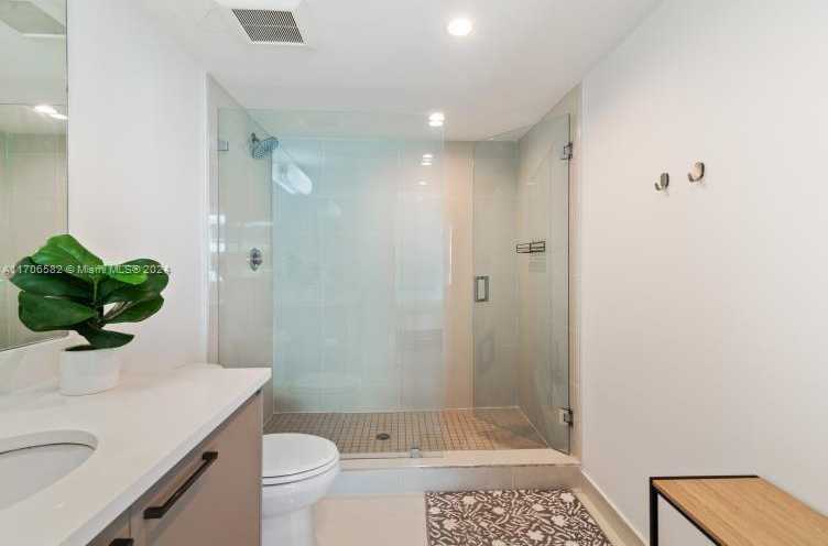 Small Image of 1150 101ST ST #502, Bay Harbor Islands Number 22