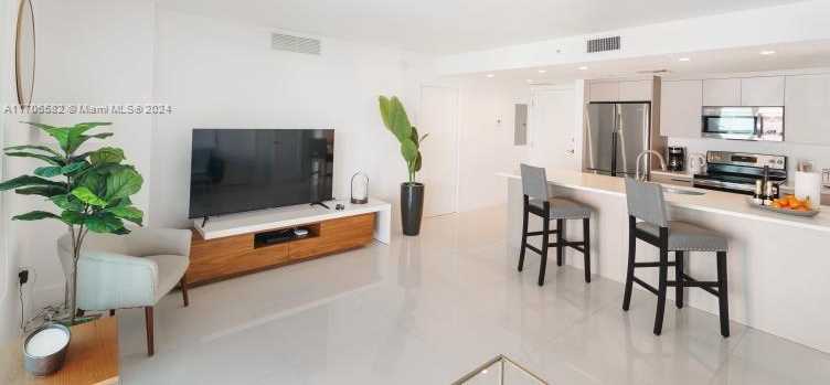 Small Image of 1150 101ST ST #502, Bay Harbor Islands Number 5