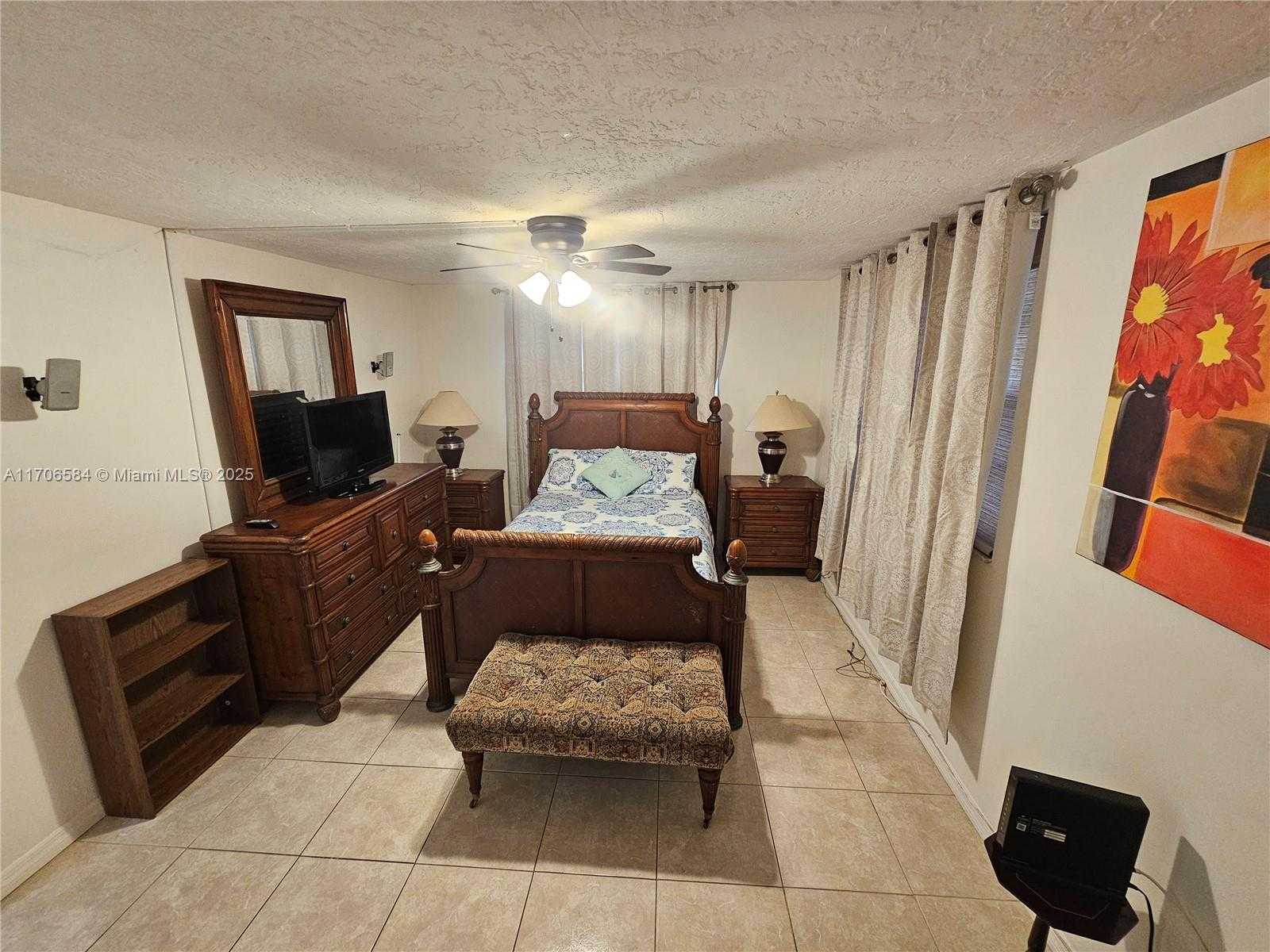 Small Image of 1681 NORTH WEST 70TH AVE #303, Plantation Number 28