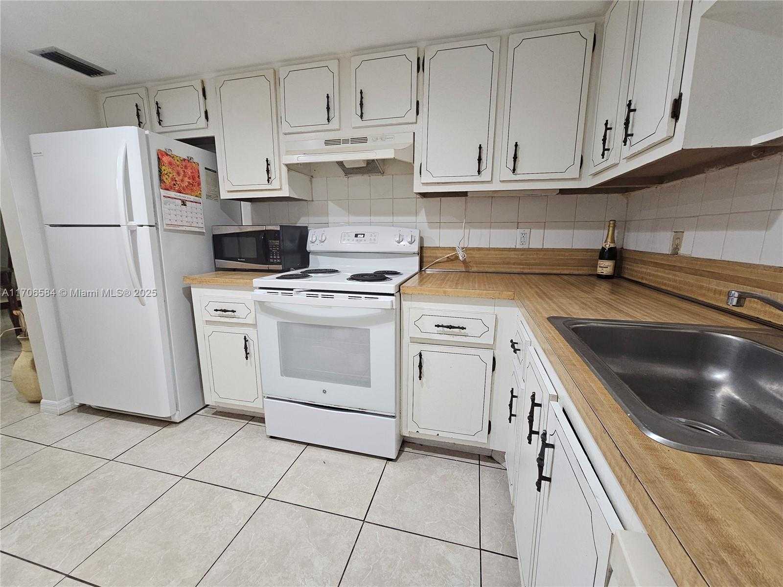 Small Image of 1681 NORTH WEST 70TH AVE #303, Plantation Number 7