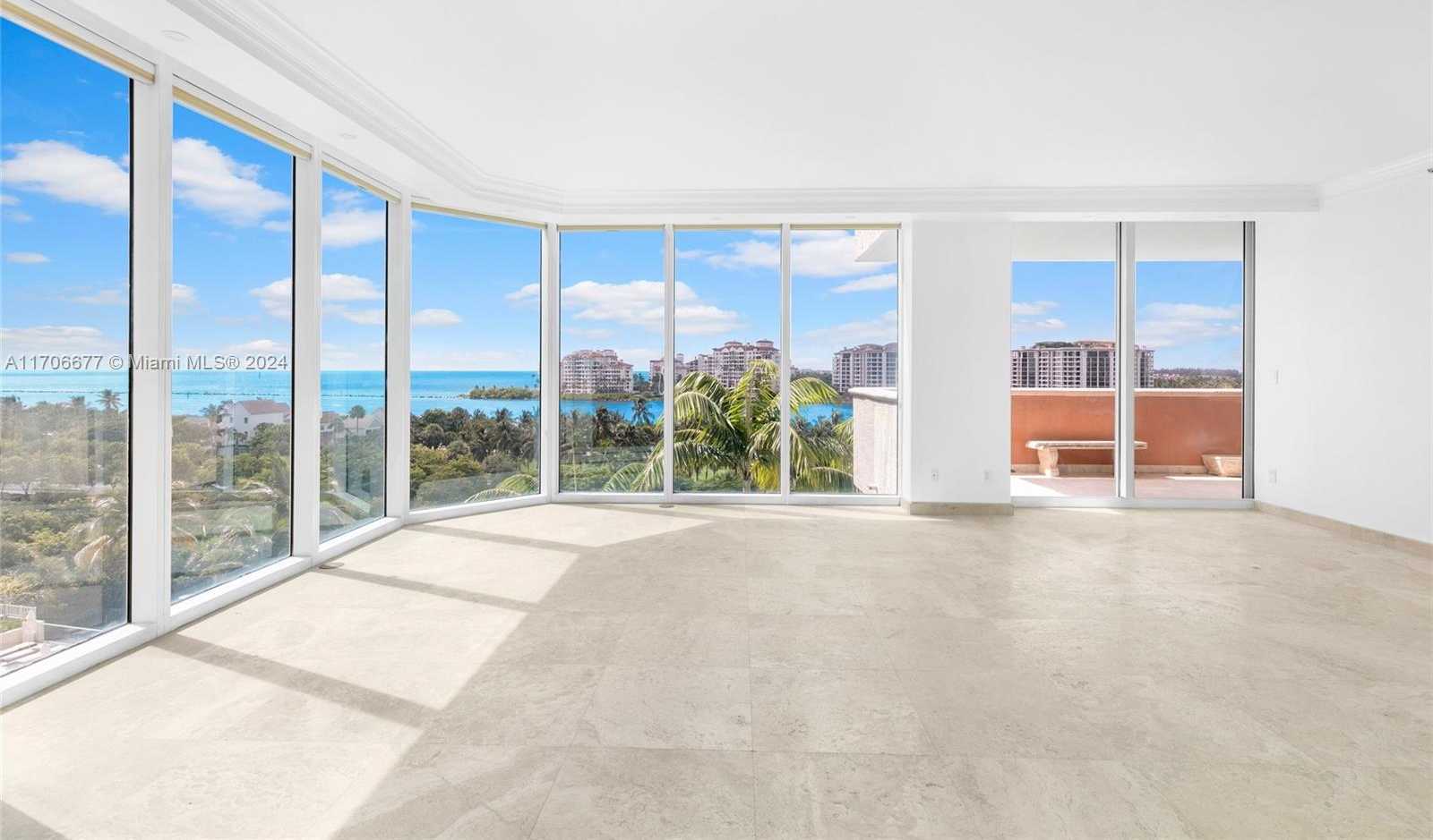 Small Image of 300 SOUTH POINTE DRIVE #801, Miami Beach Number 2