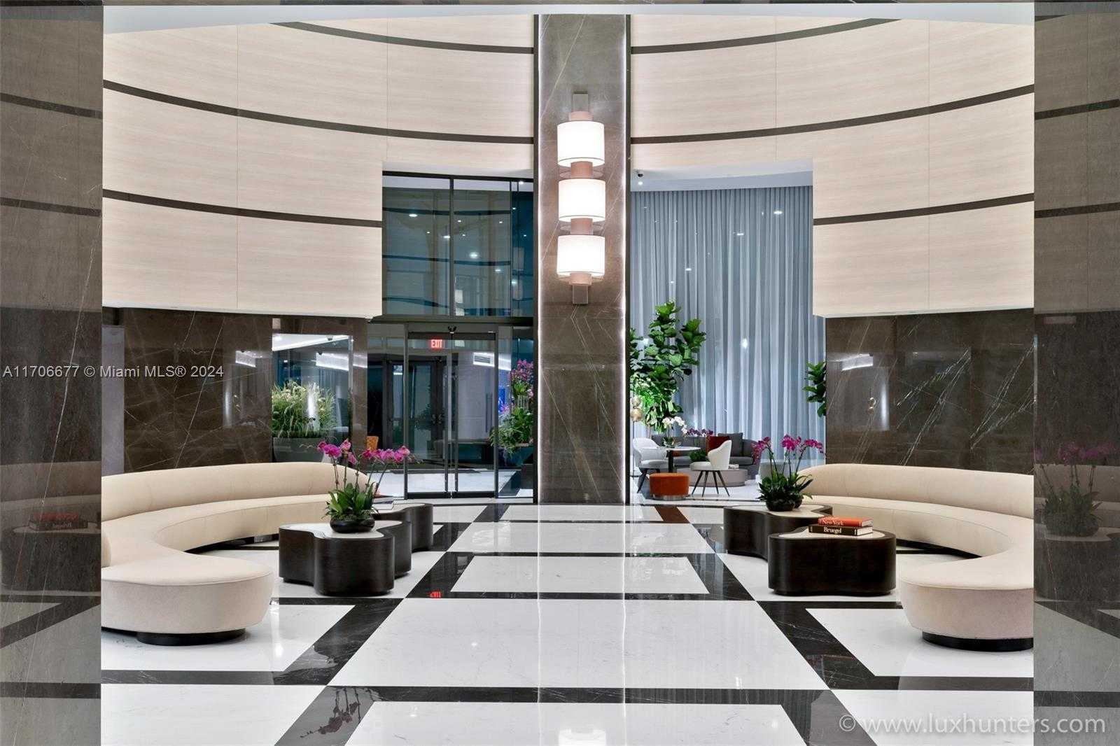 Small Image of 300 SOUTH POINTE DRIVE #801, Miami Beach Number 29