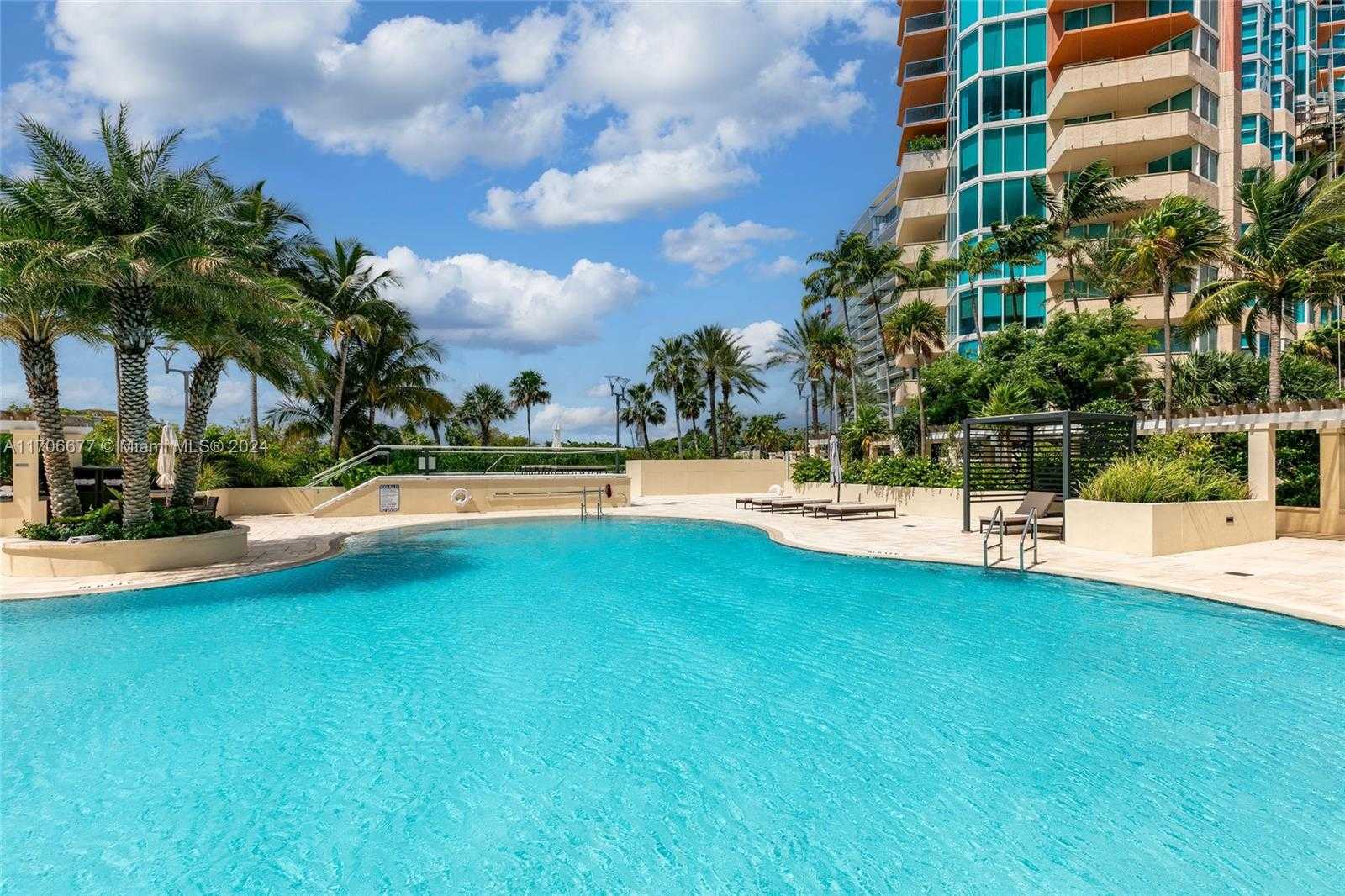 Small Image of 300 SOUTH POINTE DRIVE #801, Miami Beach Number 37