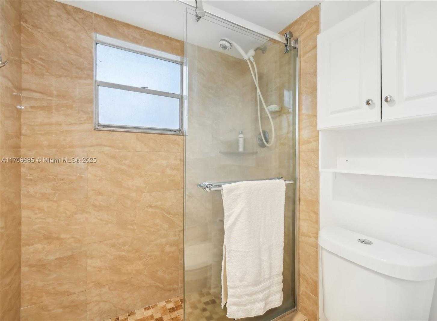 Small Image of 3170 HOLIDAY SPRINGS BLVD #6-108, Margate Number 19