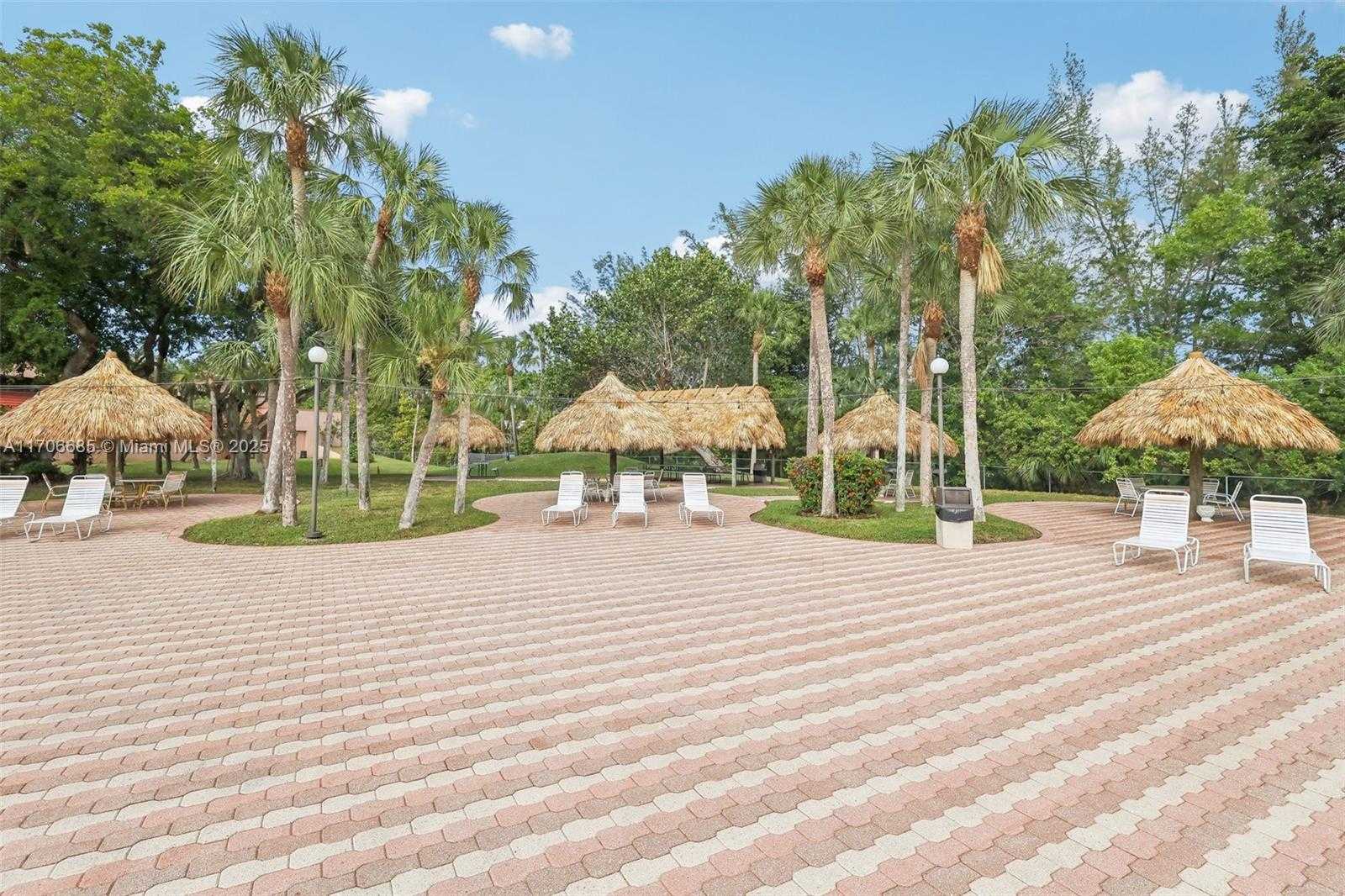Small Image of 3170 HOLIDAY SPRINGS BLVD #6-108, Margate Number 27