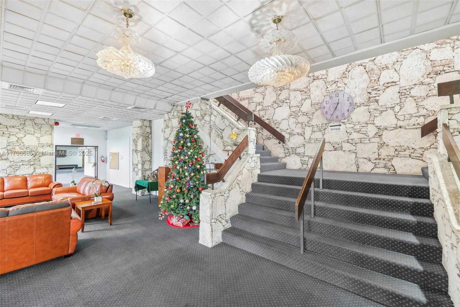 Small Image of 3170 HOLIDAY SPRINGS BLVD #6-108, Margate Number 31