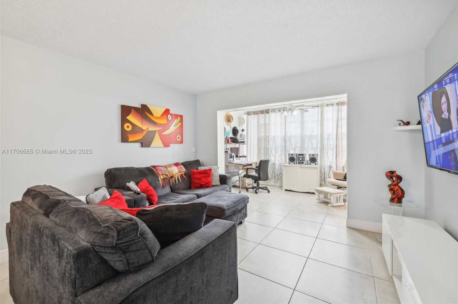 Small Image of 3170 HOLIDAY SPRINGS BLVD #6-108, Margate Number 8