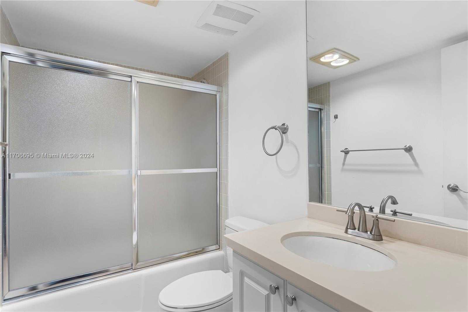 Small Image of 520 BRICKELL KEY DR #A513, Miami Number 13