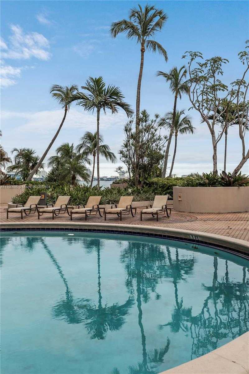 Small Image of 520 BRICKELL KEY DR #A513, Miami Number 22