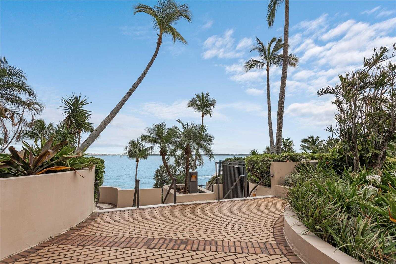 Small Image of 520 BRICKELL KEY DR #A513, Miami Number 23