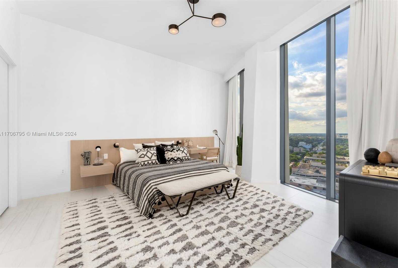Small Image of 2811 SOUTH BAYSHORE DR #20BC, Miami Number 18