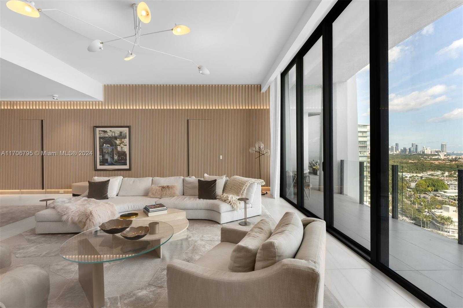 Small Image of 2811 SOUTH BAYSHORE DR #20BC, Miami Number 3