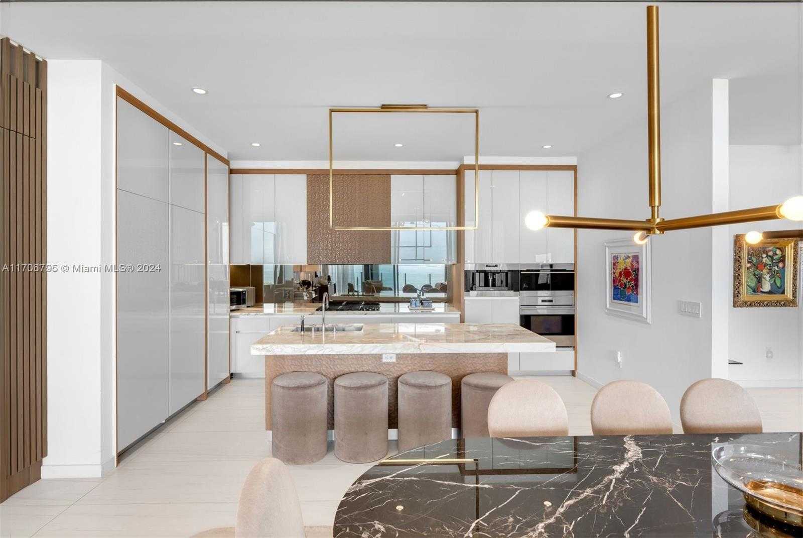 Small Image of 2811 SOUTH BAYSHORE DR #20BC, Miami Number 6