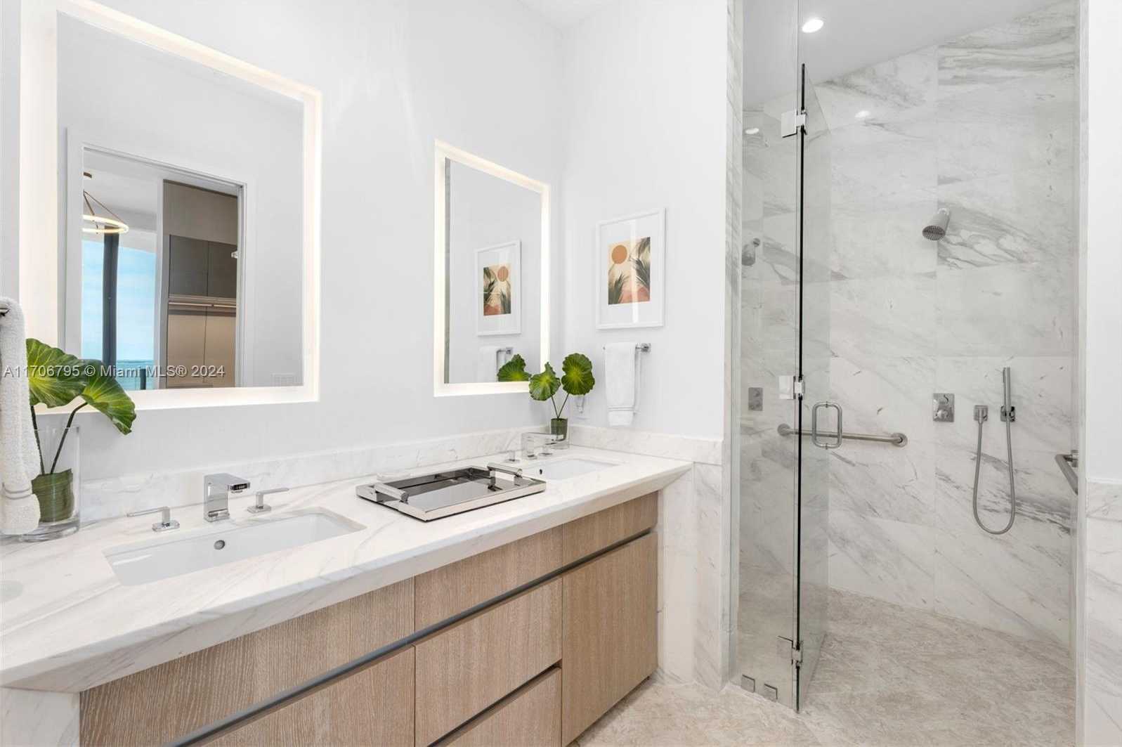 Small Image of 2811 SOUTH BAYSHORE DR #20BC, Miami Number 9