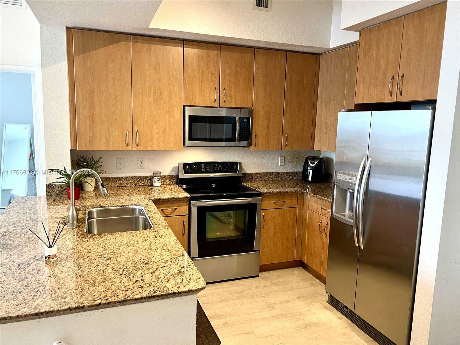 Small Image of 1830 RADIUS DR #1203, Hollywood Number 10