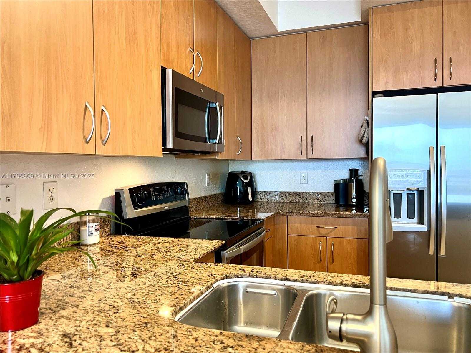Small Image of 1830 RADIUS DR #1203, Hollywood Number 11