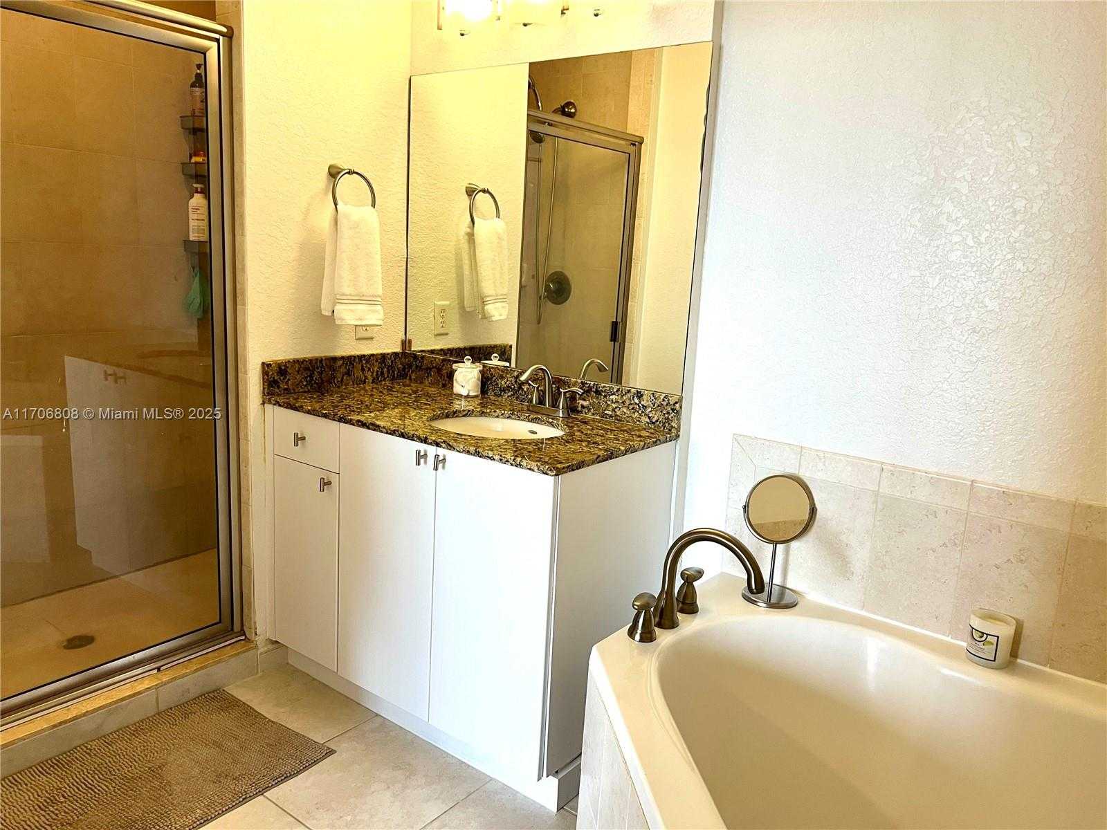 Small Image of 1830 RADIUS DR #1203, Hollywood Number 18