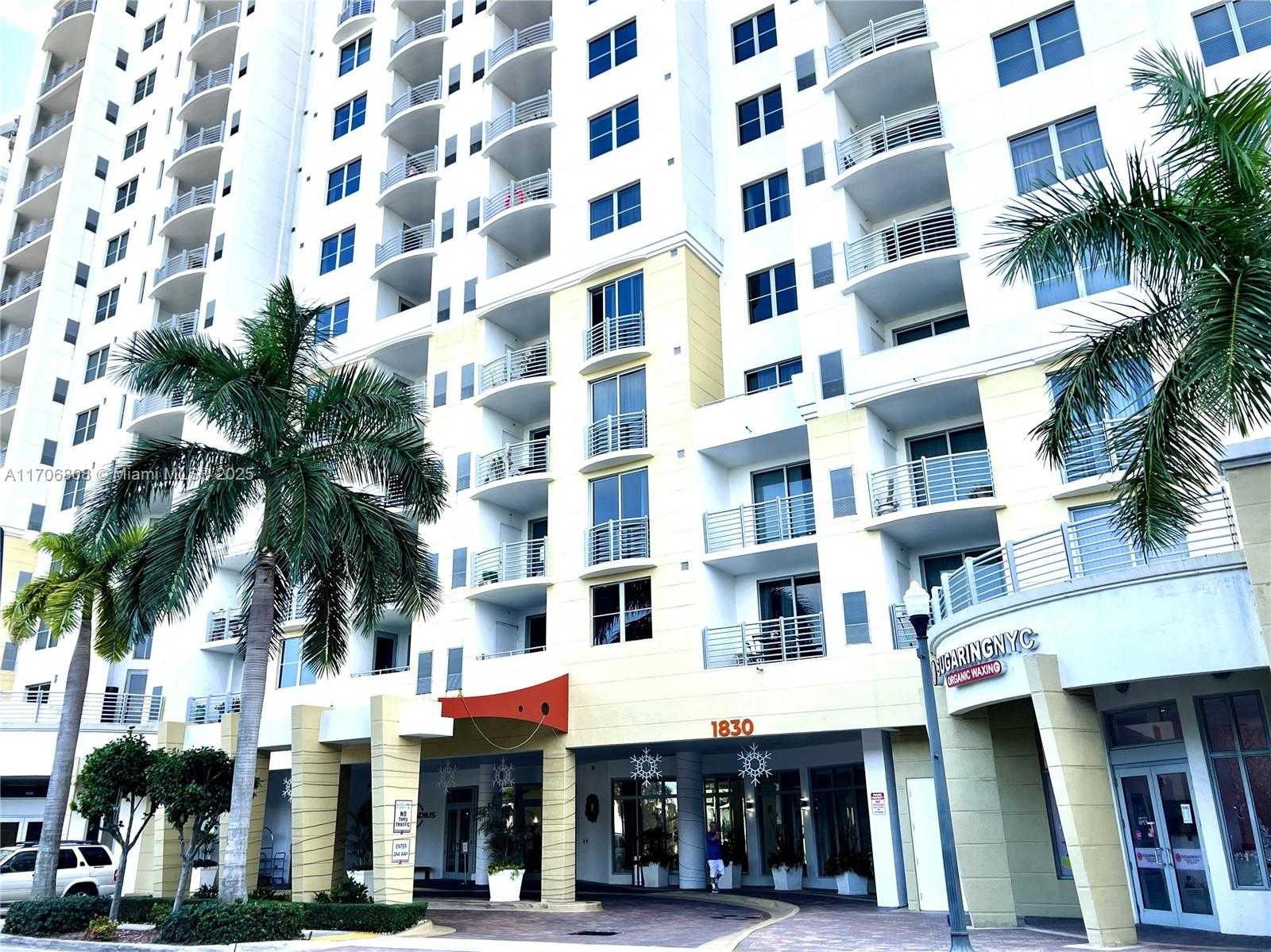 Small Image of 1830 RADIUS DR #1203, Hollywood Number 3