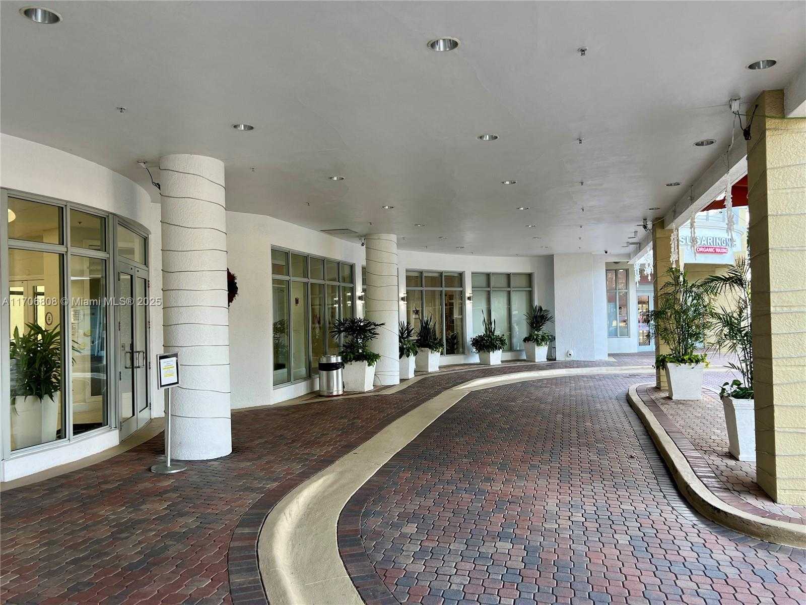 Small Image of 1830 RADIUS DR #1203, Hollywood Number 5