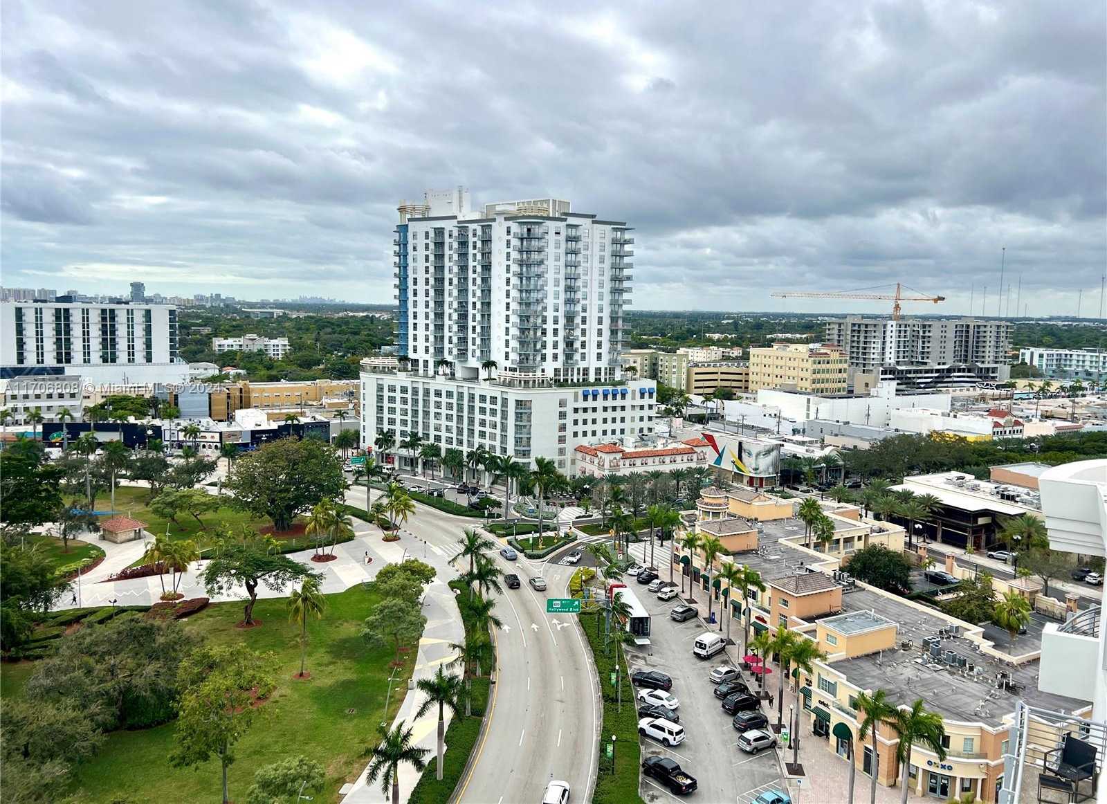 Small Image of 1830 RADIUS DR #1203, Hollywood Number 53
