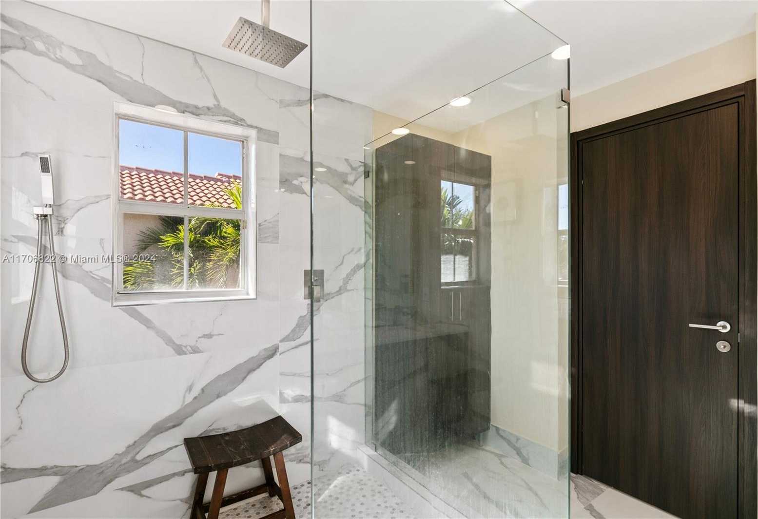 Small Image of 1564 YELLOWHEART WAY #1564, Hollywood Number 30