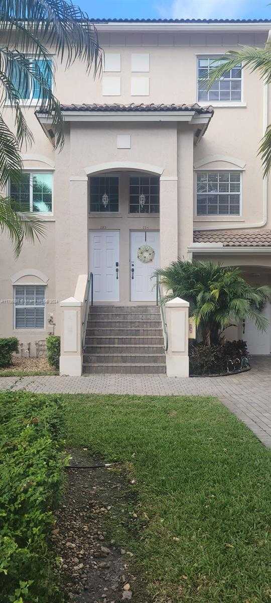 Small Image of 5660 NORTH WEST 115TH CT #204, Doral Number 17