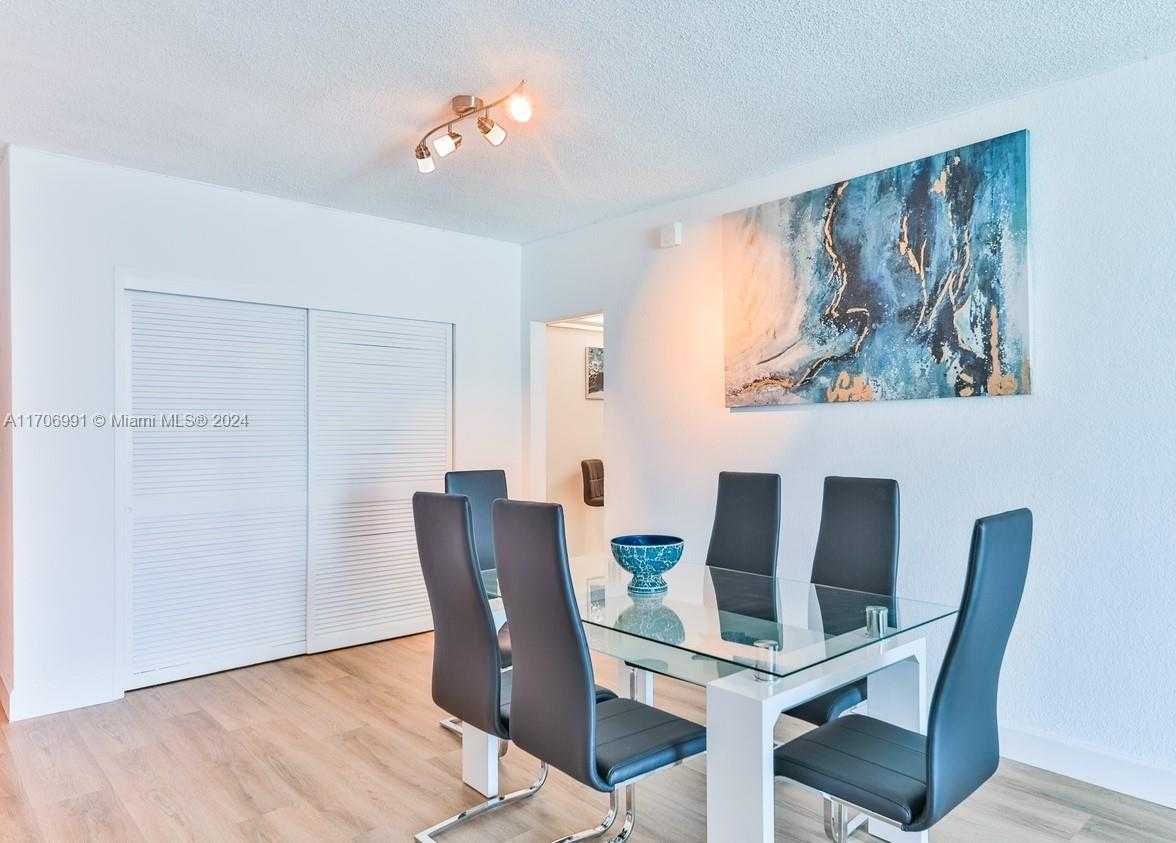 Small Image of 4001 SOUTH OCEAN DR #16K, Hollywood Number 10