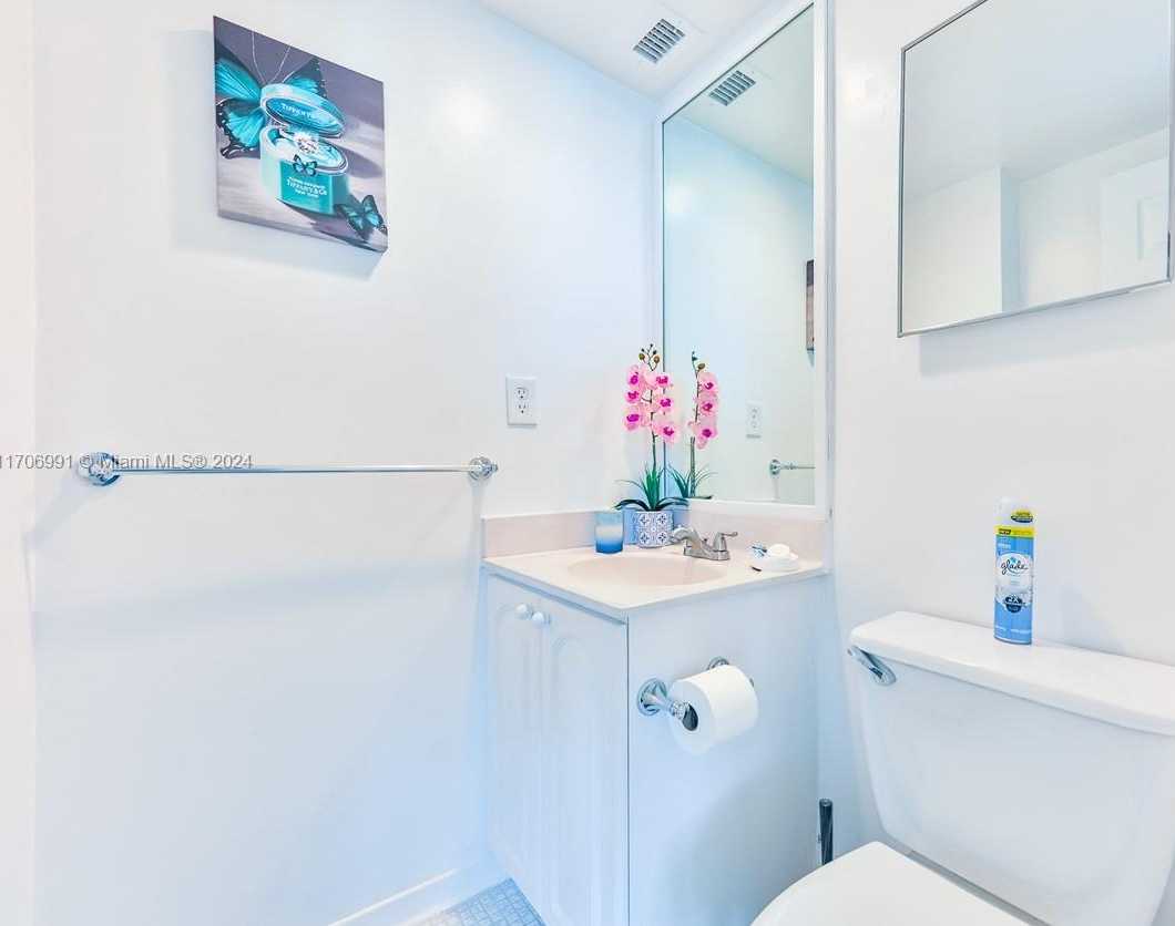 Small Image of 4001 SOUTH OCEAN DR #16K, Hollywood Number 6
