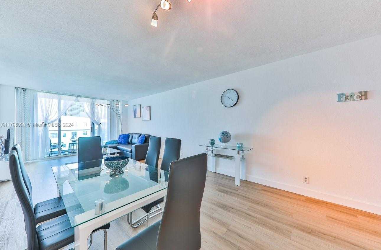 Small Image of 4001 SOUTH OCEAN DR #16K, Hollywood Number 7