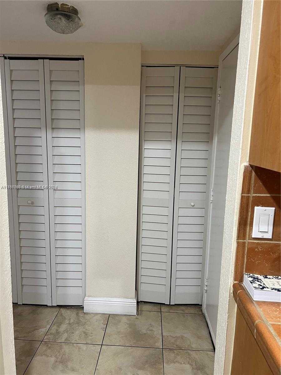 Small Image of 8875 FONTAINEBLEAU BLVD #203, Miami Number 18