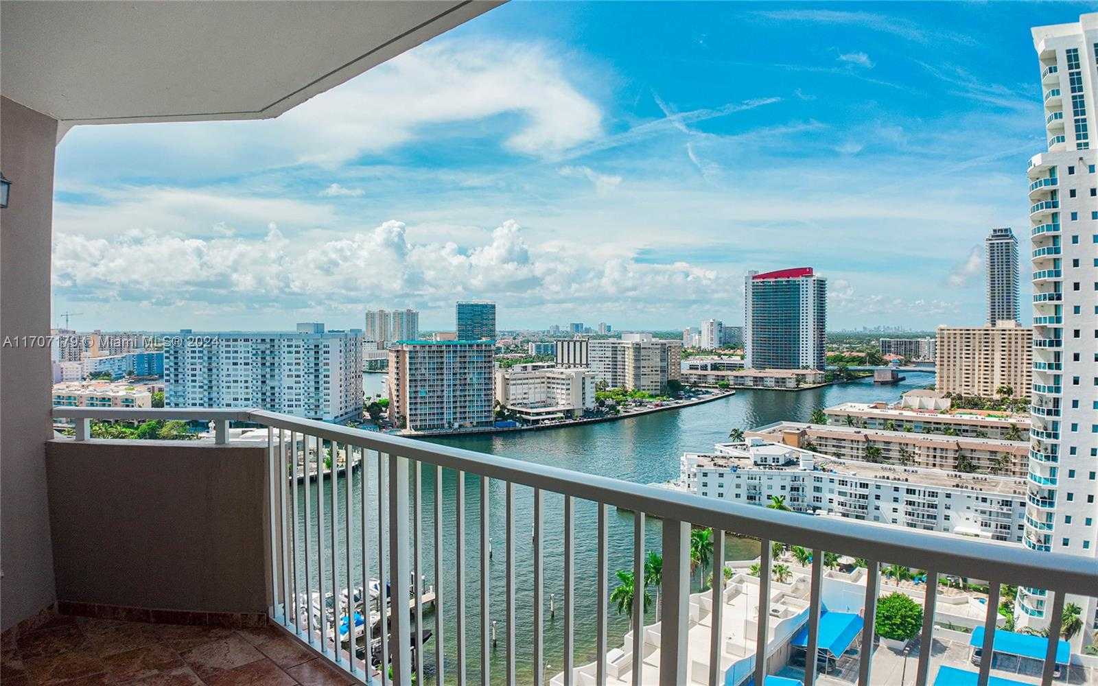 Small Image of 1965 SOUTH OCEAN DR #17D, Hallandale Beach Number 25