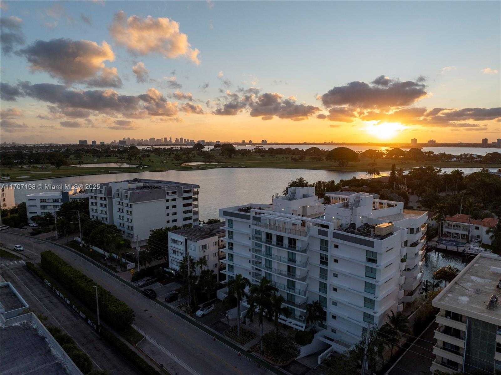 Small Image of 9400 WEST BAY HARBOR DR #401, Bay Harbor Islands Number 36