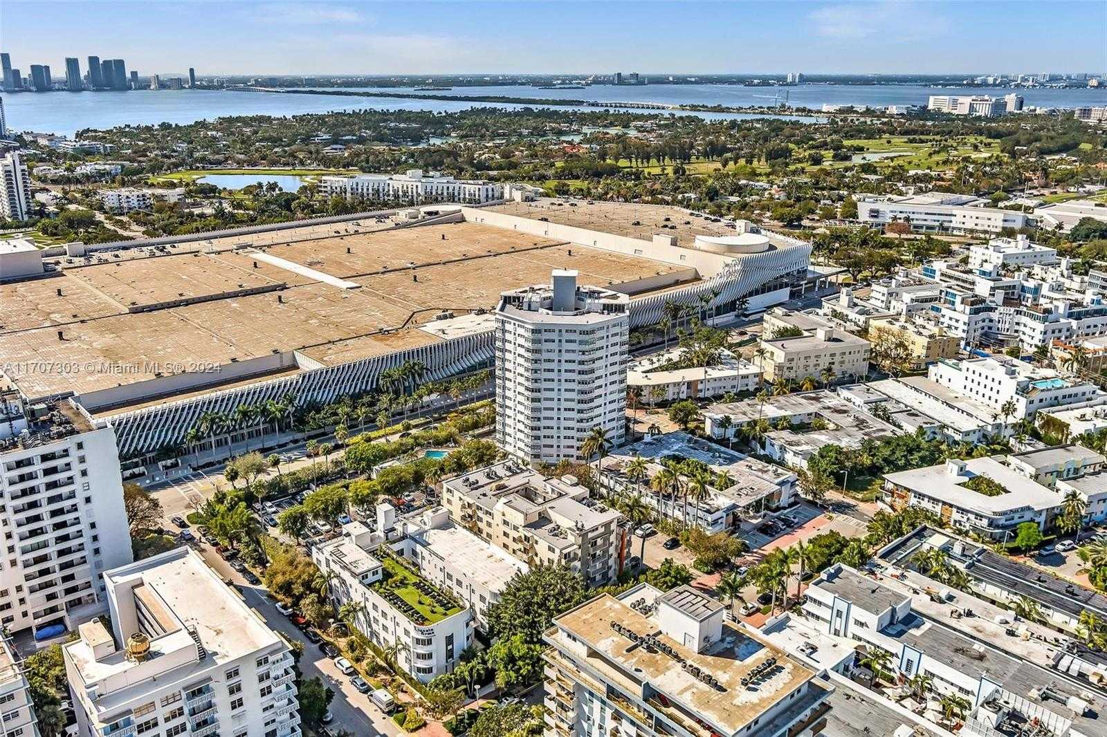 Small Image of 1881 WASHINGTON AVE #16H, Miami Beach Number 43