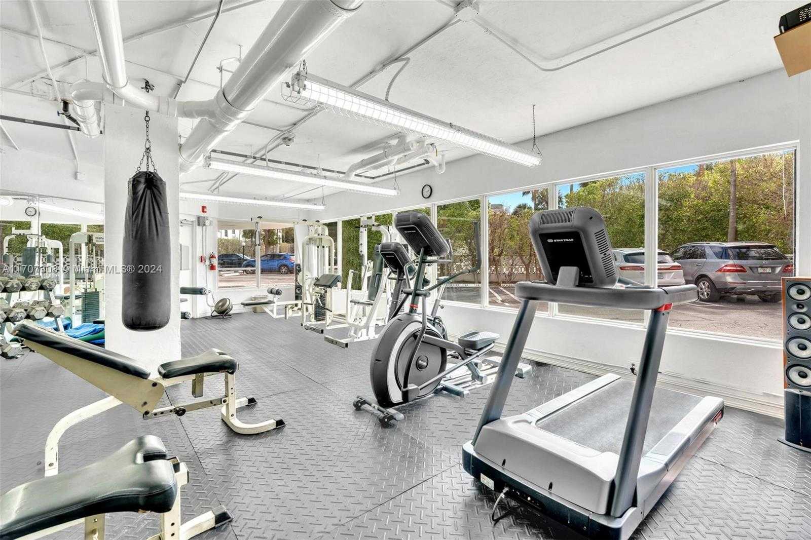 Small Image of 1881 WASHINGTON AVE #16H, Miami Beach Number 52