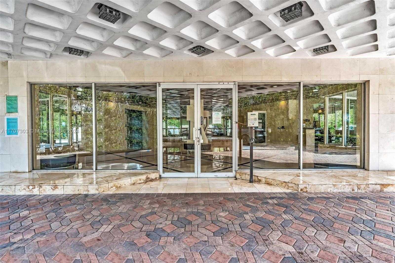 Small Image of 1881 WASHINGTON AVE #16H, Miami Beach Number 58
