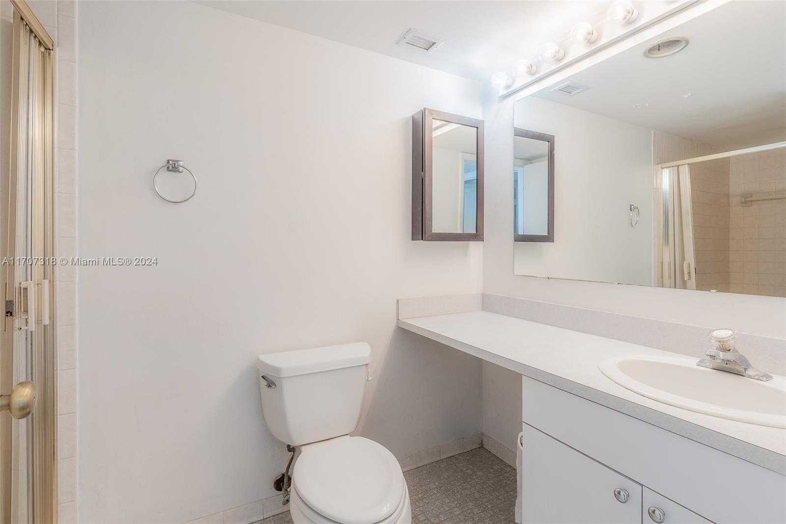 Small Image of 10000 WEST BAY HARBOR DR #625, Bay Harbor Islands Number 9