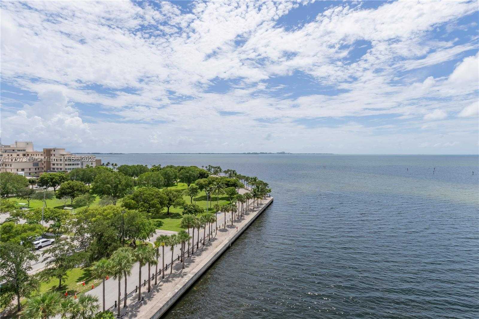 Small Image of 3581 EAST GLENCOE ST #203, Miami Number 34