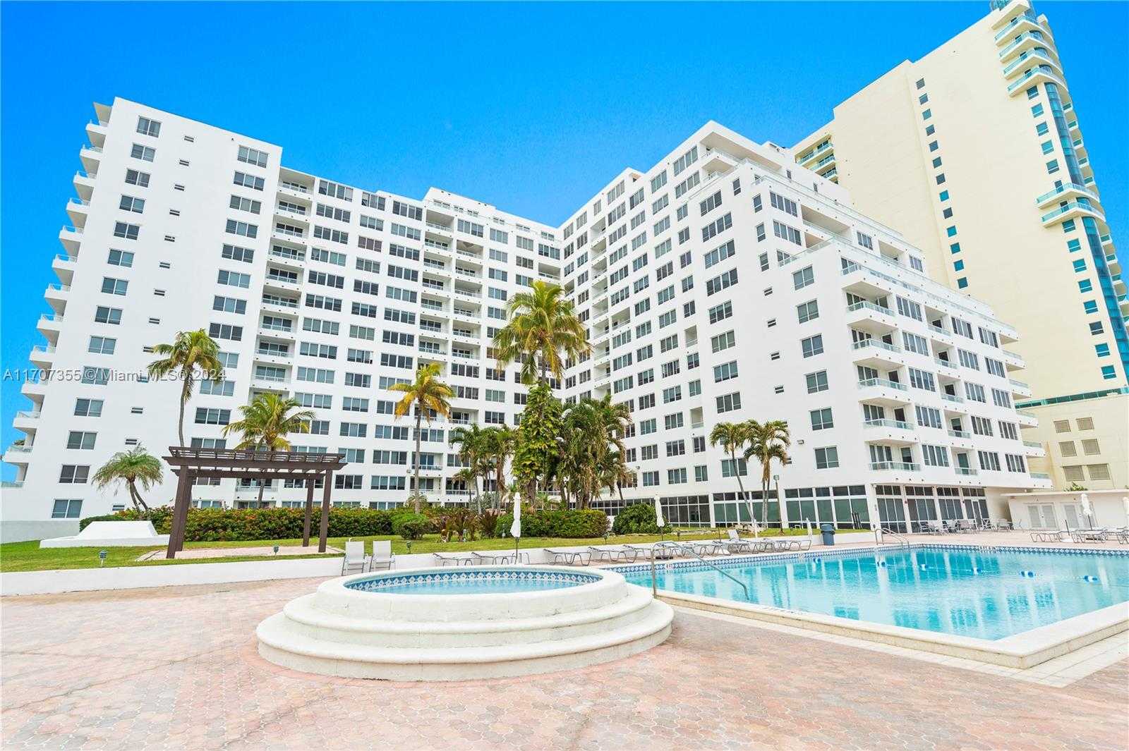 Small Image of 5005 COLLINS AVE #425, Miami Beach Number 29