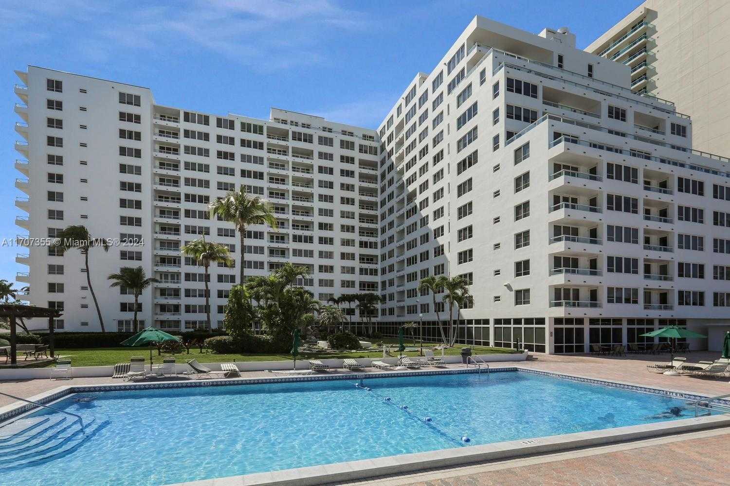 Small Image of 5005 COLLINS AVE #425, Miami Beach Number 31