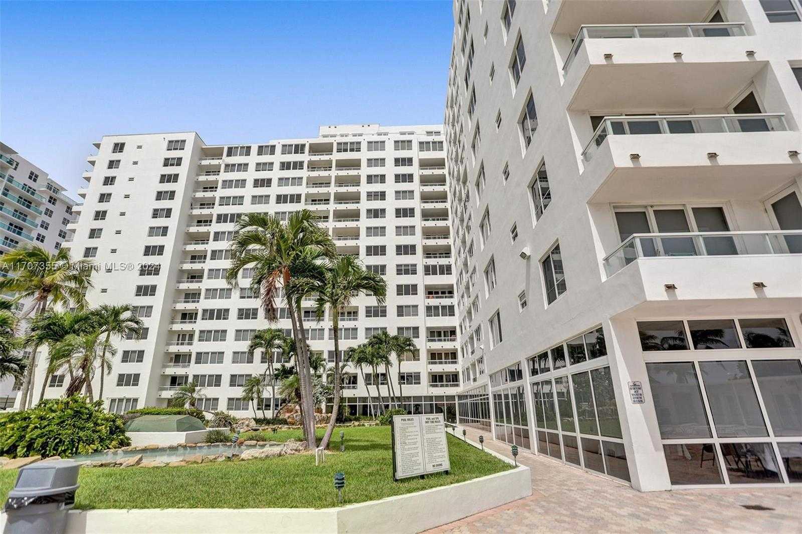 Small Image of 5005 COLLINS AVE #425, Miami Beach Number 34