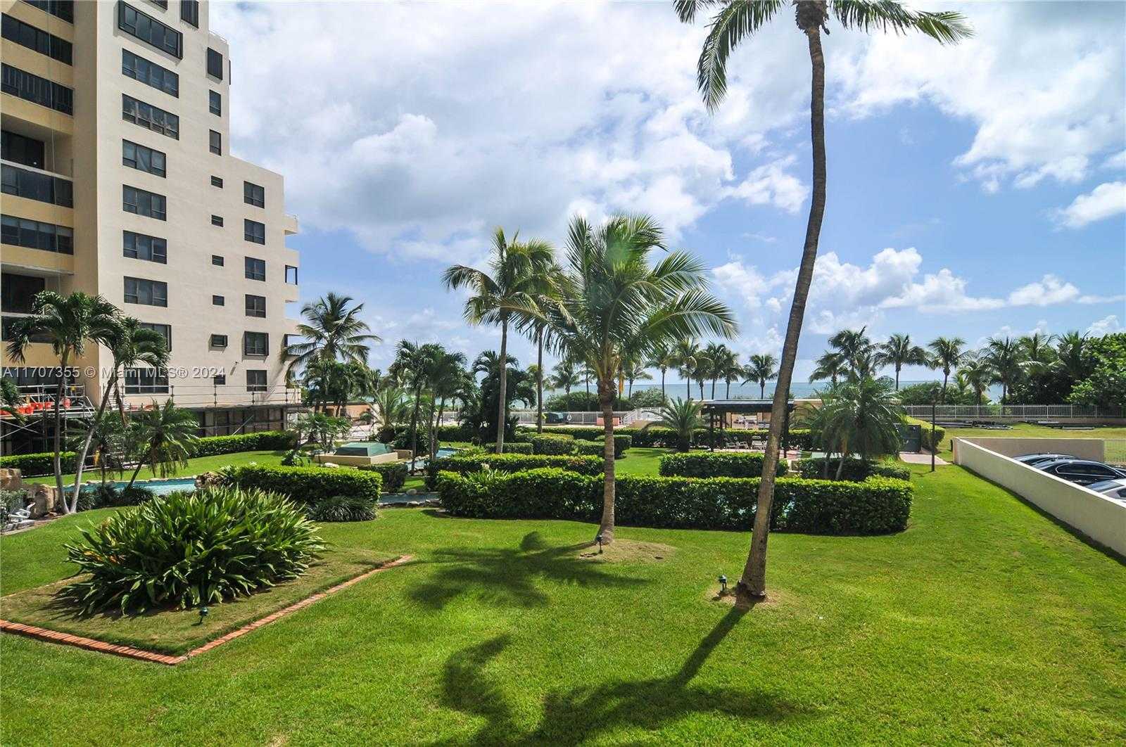 Small Image of 5005 COLLINS AVE #425, Miami Beach Number 36