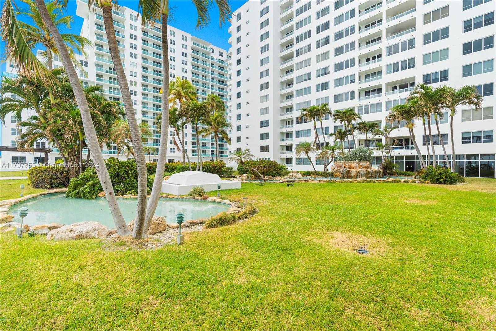 Small Image of 5005 COLLINS AVE #425, Miami Beach Number 37
