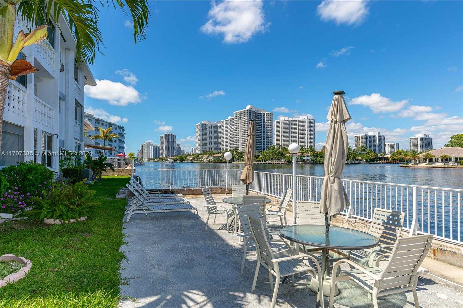 Small Image of 3131 SOUTH OCEAN DR #113, Hallandale Beach Number 19
